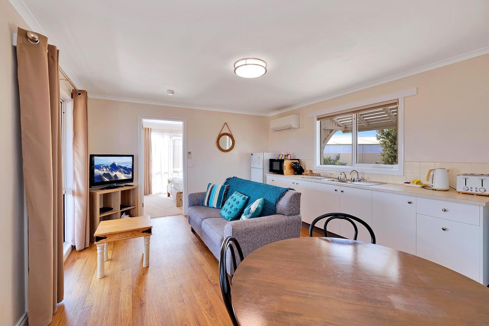 High View Family Cottages Уорнъмбул Екстериор снимка