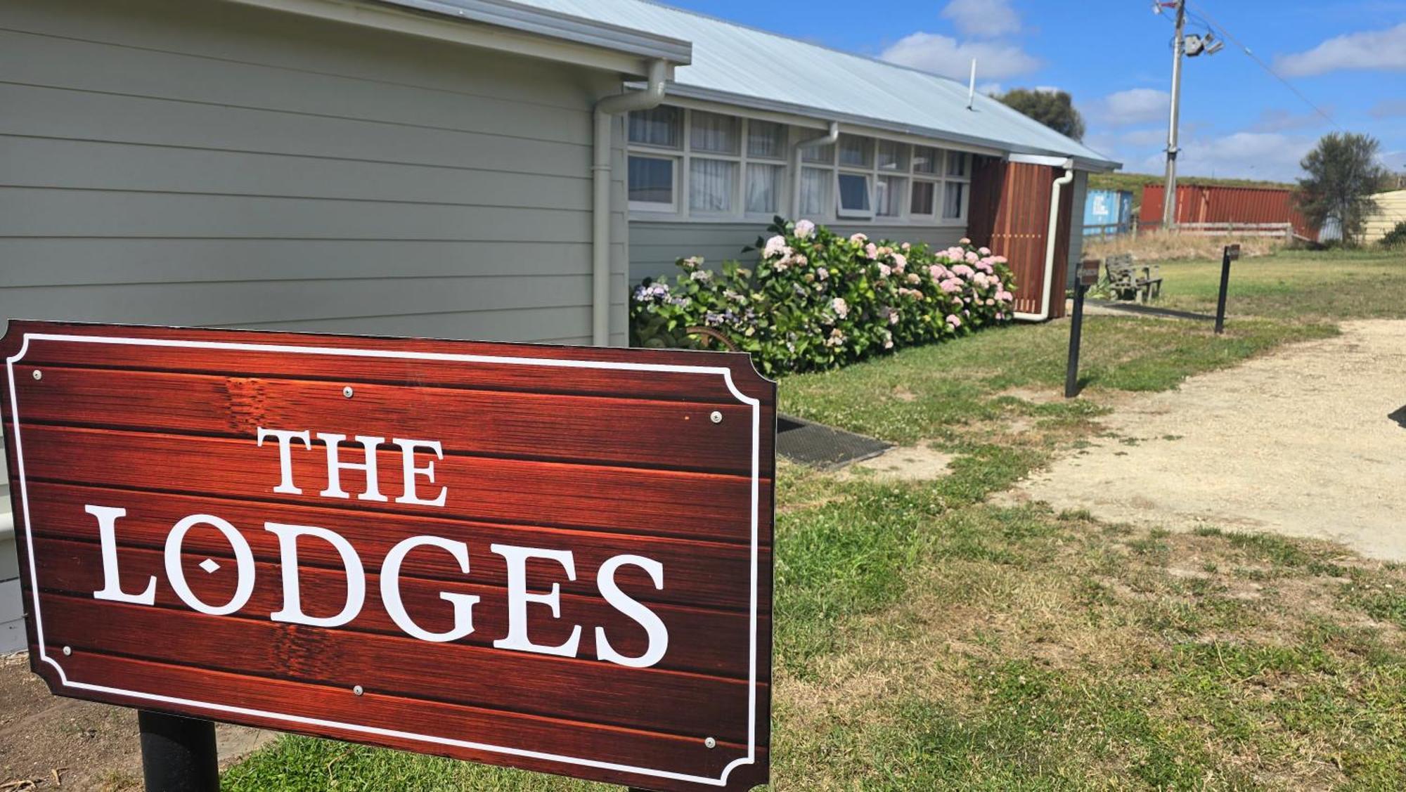 High View Family Cottages Уорнъмбул Екстериор снимка